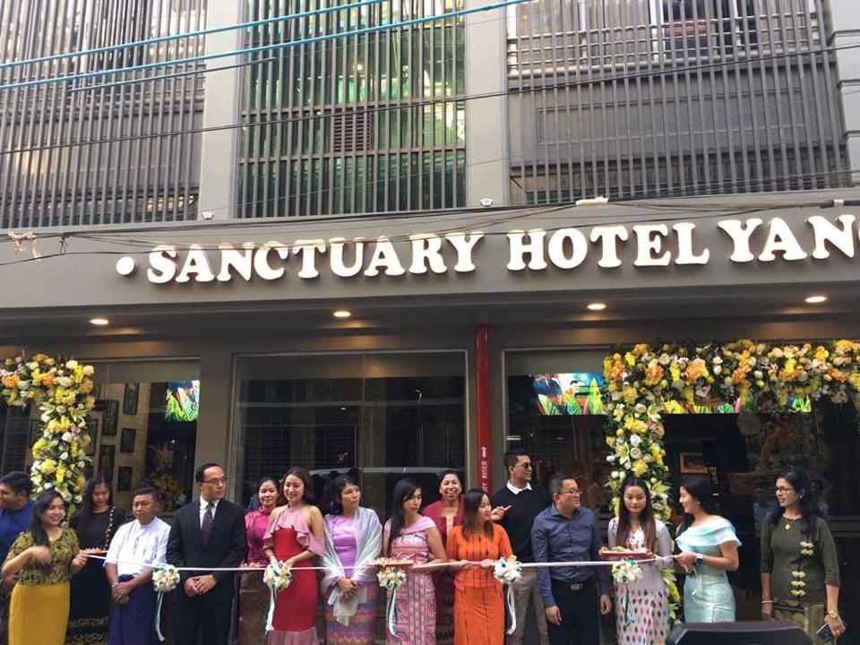 Sanctuary Hotel Yangon Ngoại thất bức ảnh